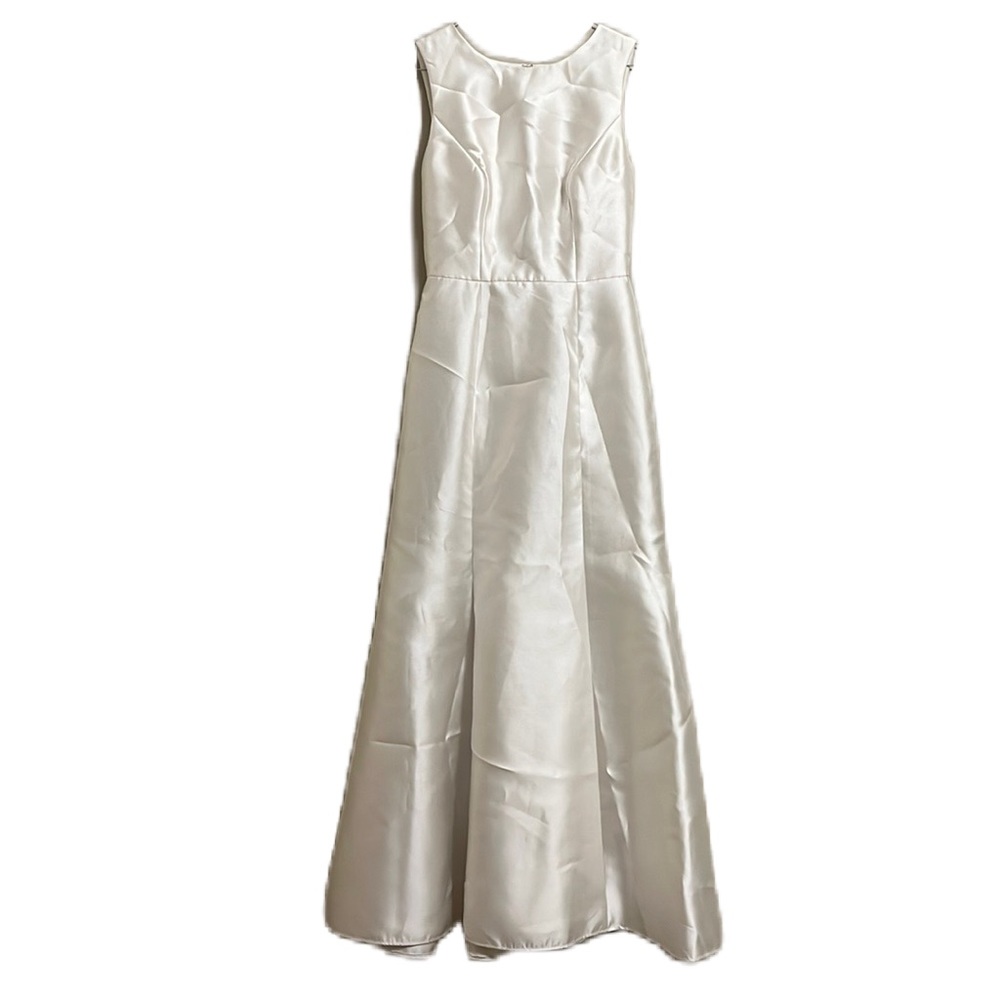 Bella Bridesmaids,Sleeveless,Cut Out Back, Long Bridesmaids Dress, Ivory, Size 2